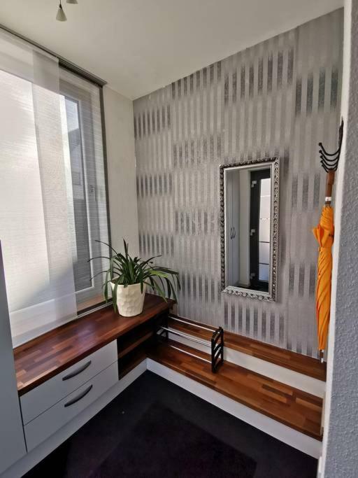 Einzelnwohnung Mit Eigenem Eingang Weingarten  Exteriör bild